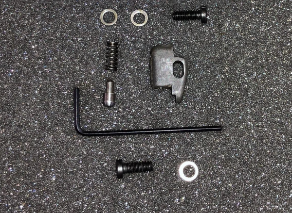 FRT-15 ALB ADJUSTABLE LOCKING BAR - Image 4